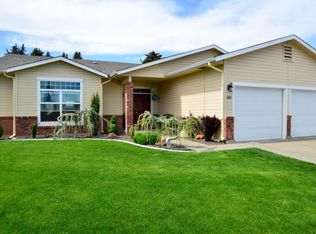 6808 Easy St, Yakima, WA 98903