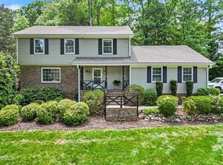 4125 Weaver Dr, Raleigh, NC 27612