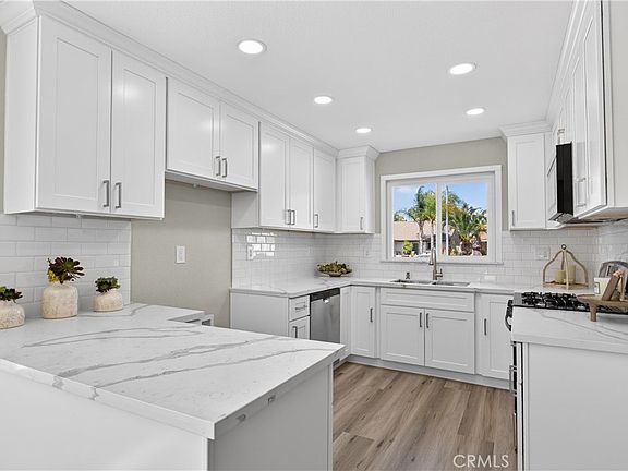 4th image of 29396 Reading Rd