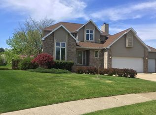 313 Maria Ct, Minooka, IL 60447