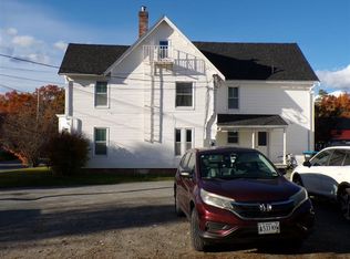 84 College Ave Orono, Orono, ME 04473