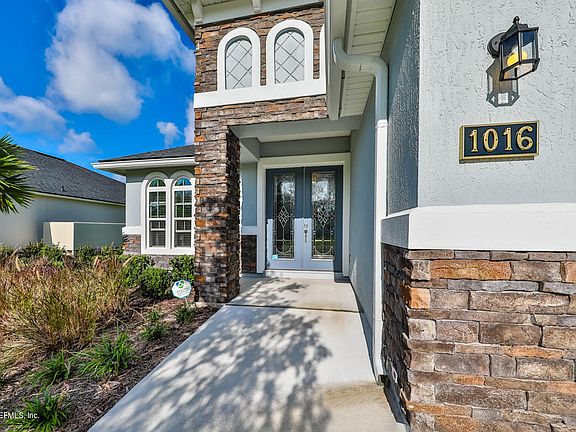 2nd image of 1016 Prairie Dunes Ct