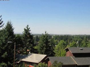 975 Sunset Dr, Springfield, OR 97477