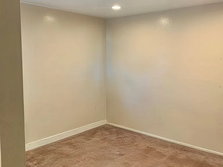 4607 Fall Ave — Photo 18