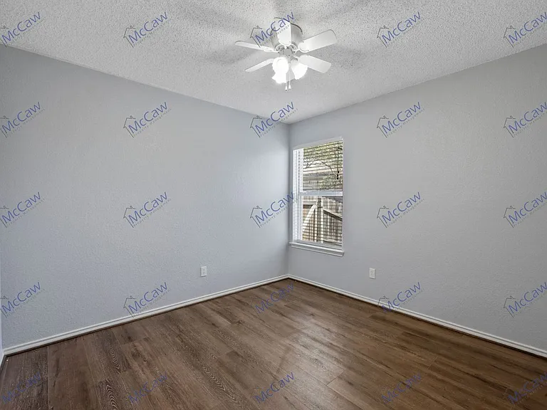 5719 Colebrook Trl — Photo 13