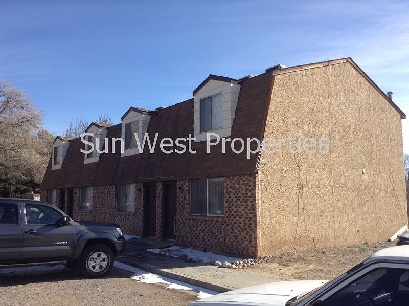 1st image of 2500 N Lee Ave APT 2