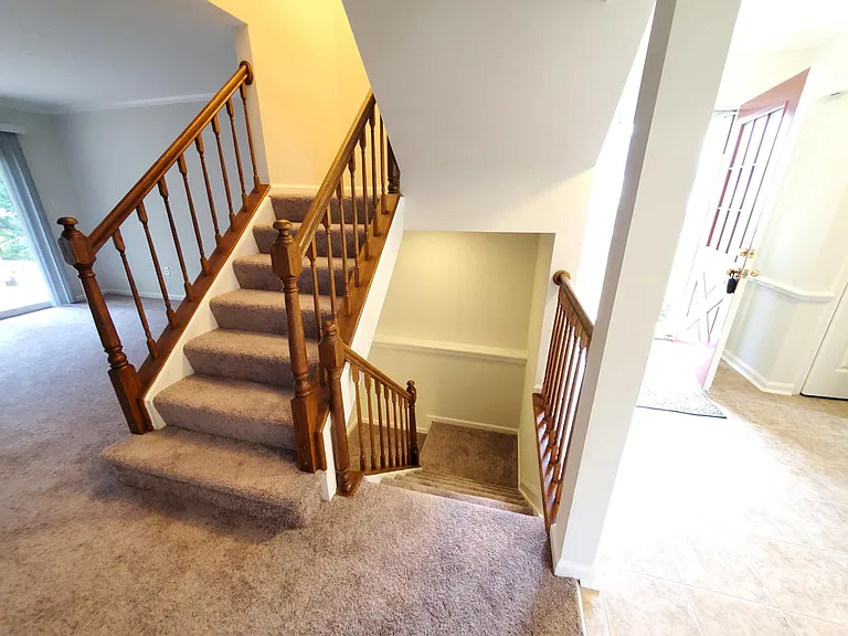 15582 Northgate Dr — Photo 38