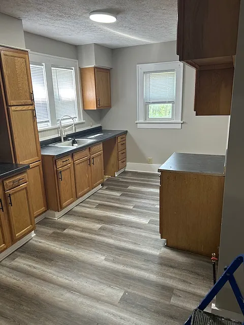 Building Photo - 1442 Hillside Ter