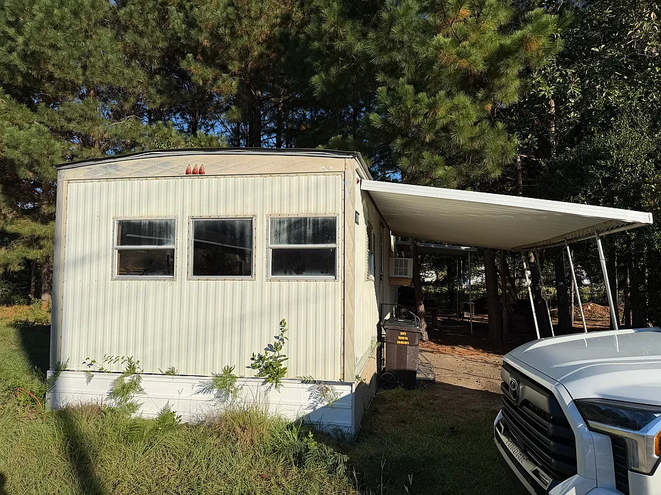 2165 Ray Rd