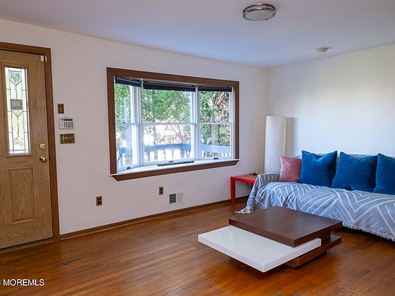 2nd image of 28 Florence Avenue