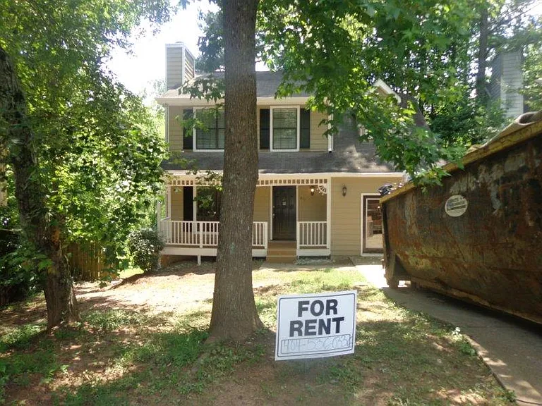 971 Lake Watch Dr — Photo 2