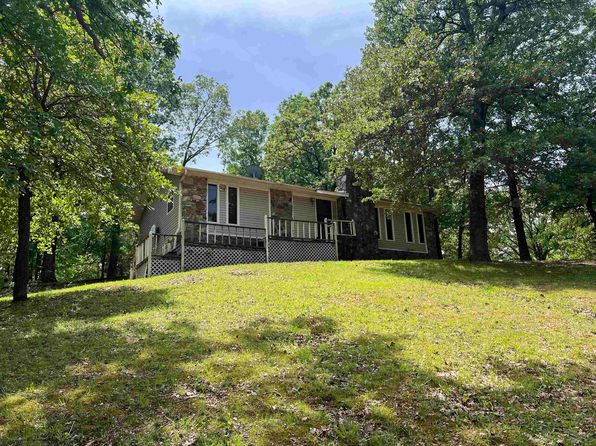 1803 Deerwood Dr, Jonesboro, AR 72404