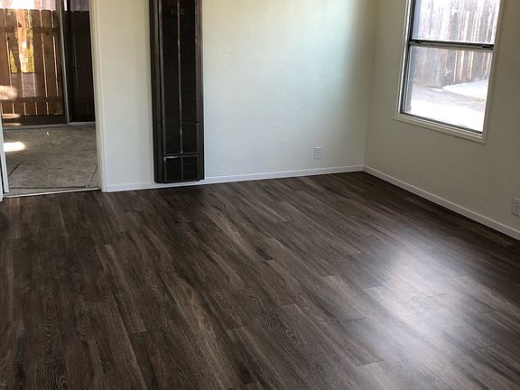 2nd image of 503 N Citrus Ave