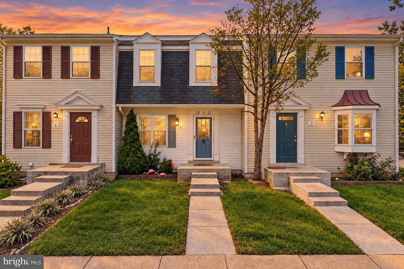 3 bed, 3.5 bath, 1436 sqft, $2,700 — Photo 1