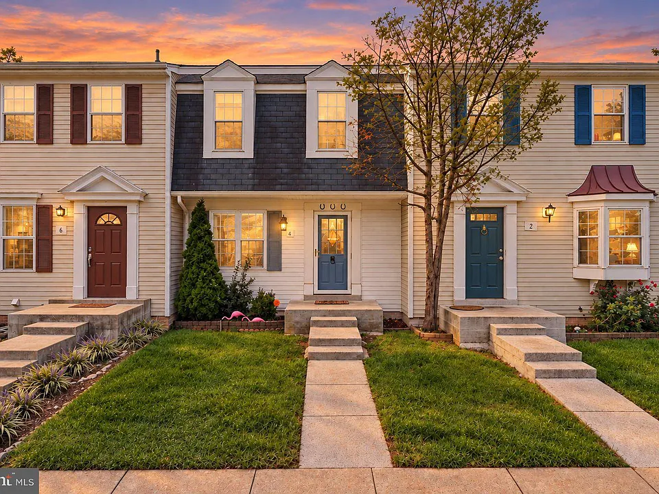 4 Mosbey Ct