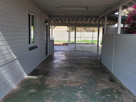 5th image of 2732 W San Miguel Ave