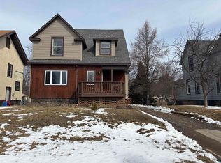 21 4th St, Proctor, MN 55810