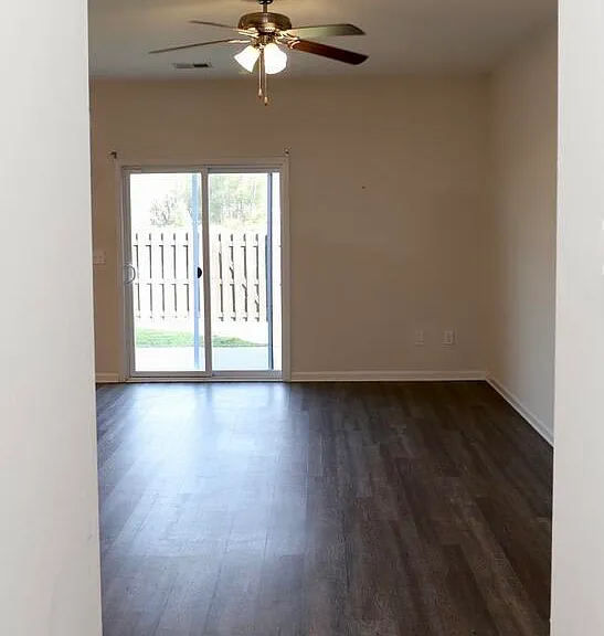 2943 Old Field Rd — Photo 10