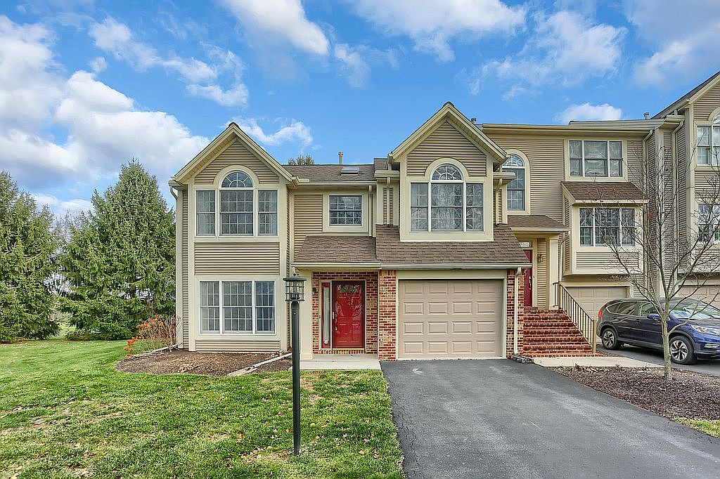 24 Liberty Ct Carlisle Pa 17015 Zillow