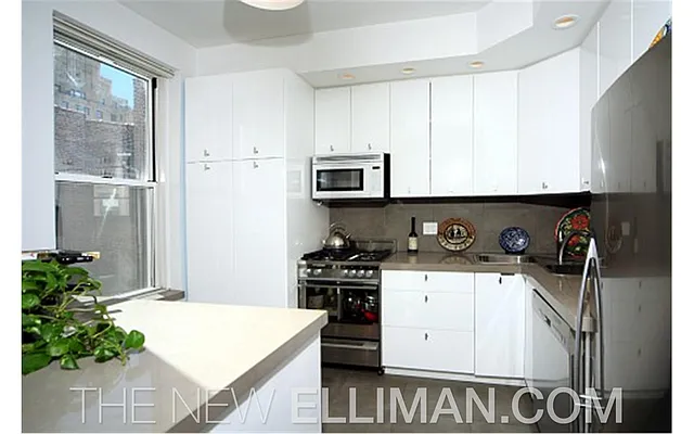 Sold by Douglas Elliman | media 12