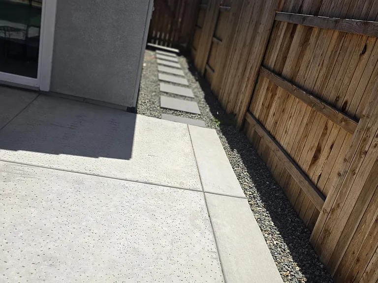 2057 Arbor Ridge Dr — Photo 18