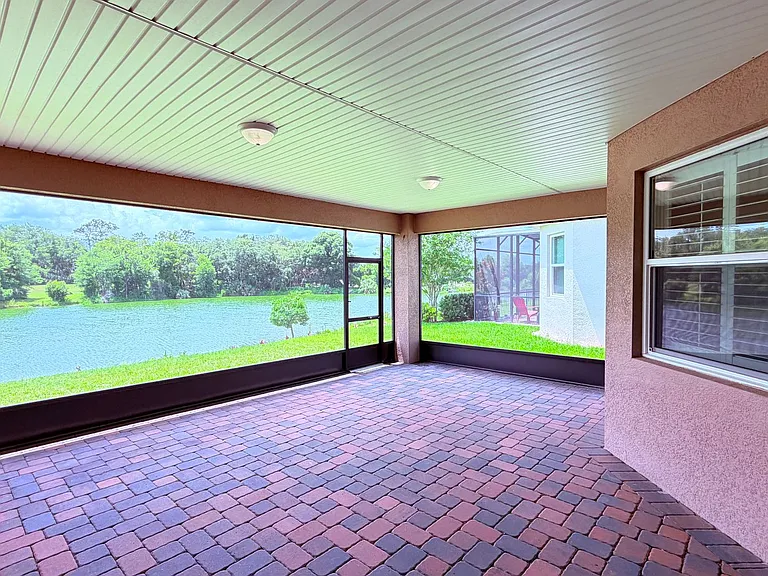 1102 S Victoria Hills Dr S — Photo 38