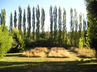 950 NE South Shore Rd, Portland, OR 97211