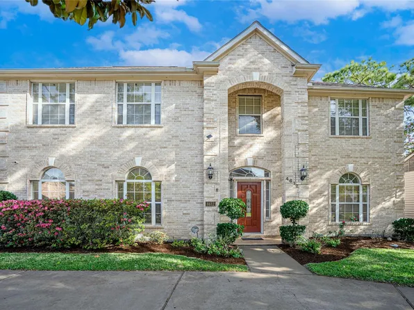 4612 Oakdale St, Bellaire, TX 77401