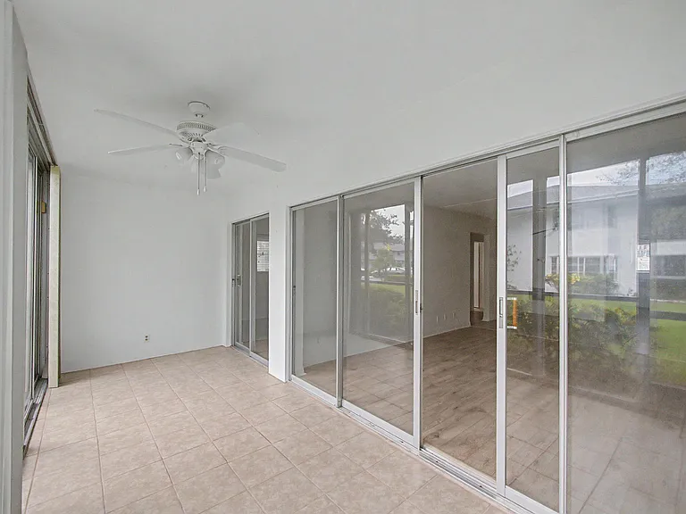 3 Westwood Ave #101E — Photo 12