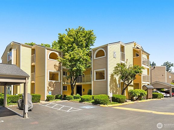 4th image of 15816 NE Leary Way #5-203