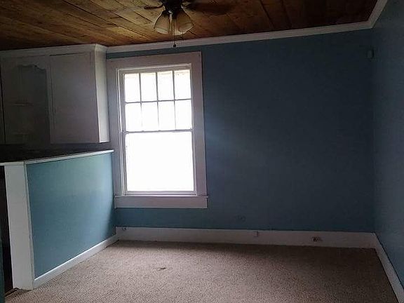 3rd image of 841 S Church St #2
