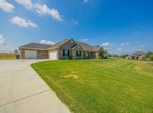 105 Kathy Stephens Ave, Springtown, TX 76082