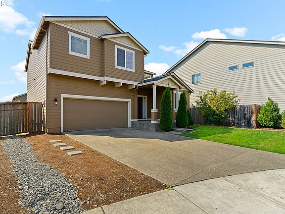 3rd image of 873 N Gibert Ct