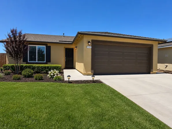 395 Yandris Ct, Los Banos, CA 93635
