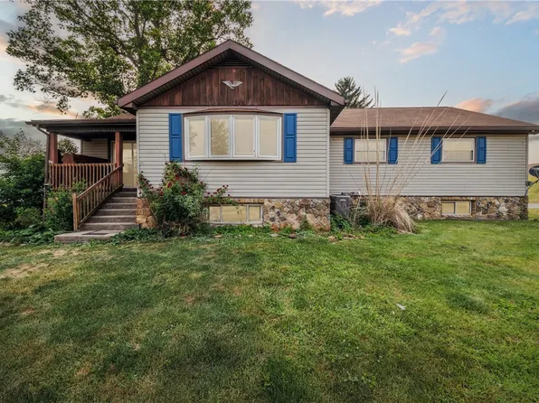 395 Little Rock Rd, Kittanning, PA 16201