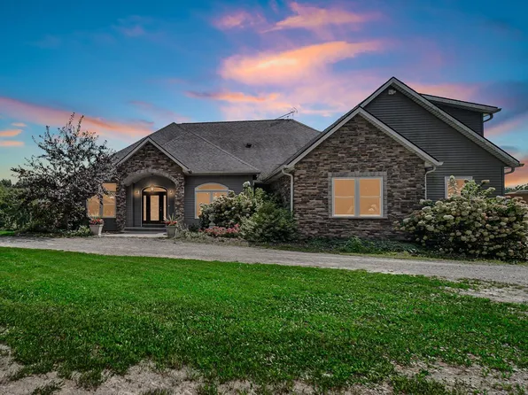 14755 3b Rd, Plymouth, IN 46563