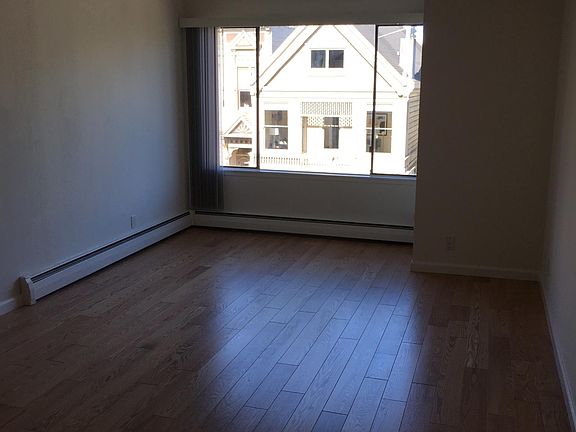 3rd image of 1675 Green St APT 9