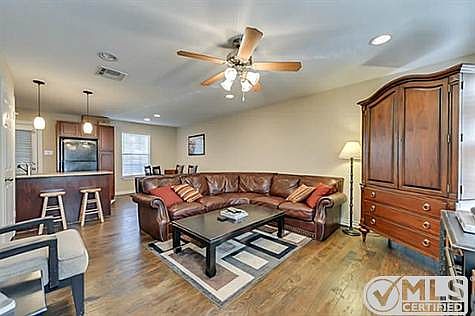 5th image of 4756 Bradford Dr #4756A