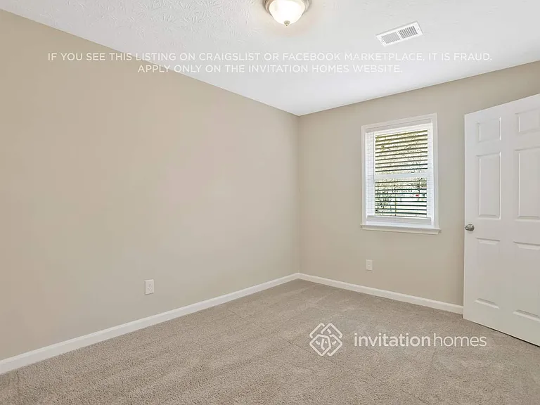 535 Zachary Ct — Photo 6
