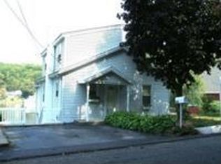250 Lake Plymouth Blvd, Plymouth, CT 06782