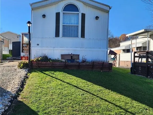 213 Storm Ln, Jeannette, PA 15644