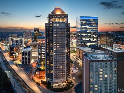 150 Carondelet Plz Unit 2901, Saint Louis, MO, 63105