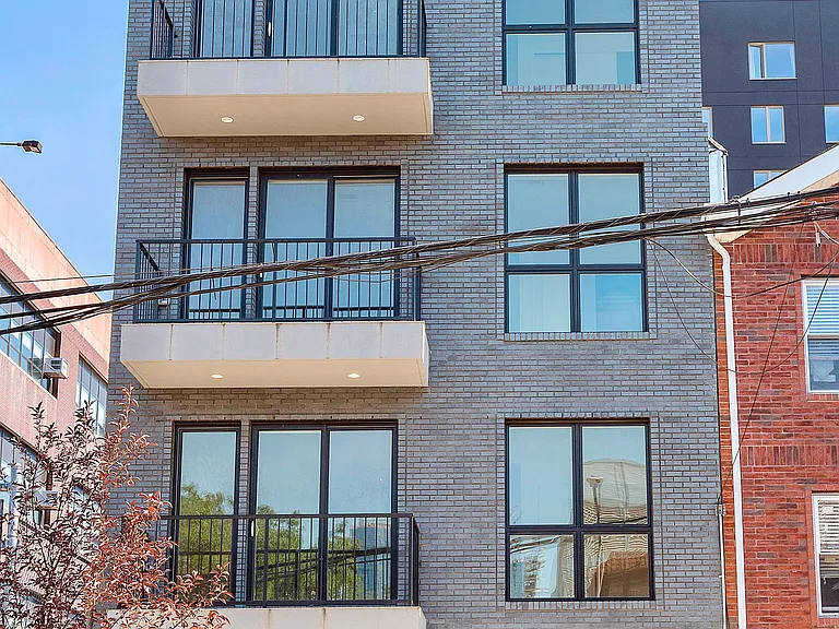 2422 Snyder Ave #4 — Photo 14