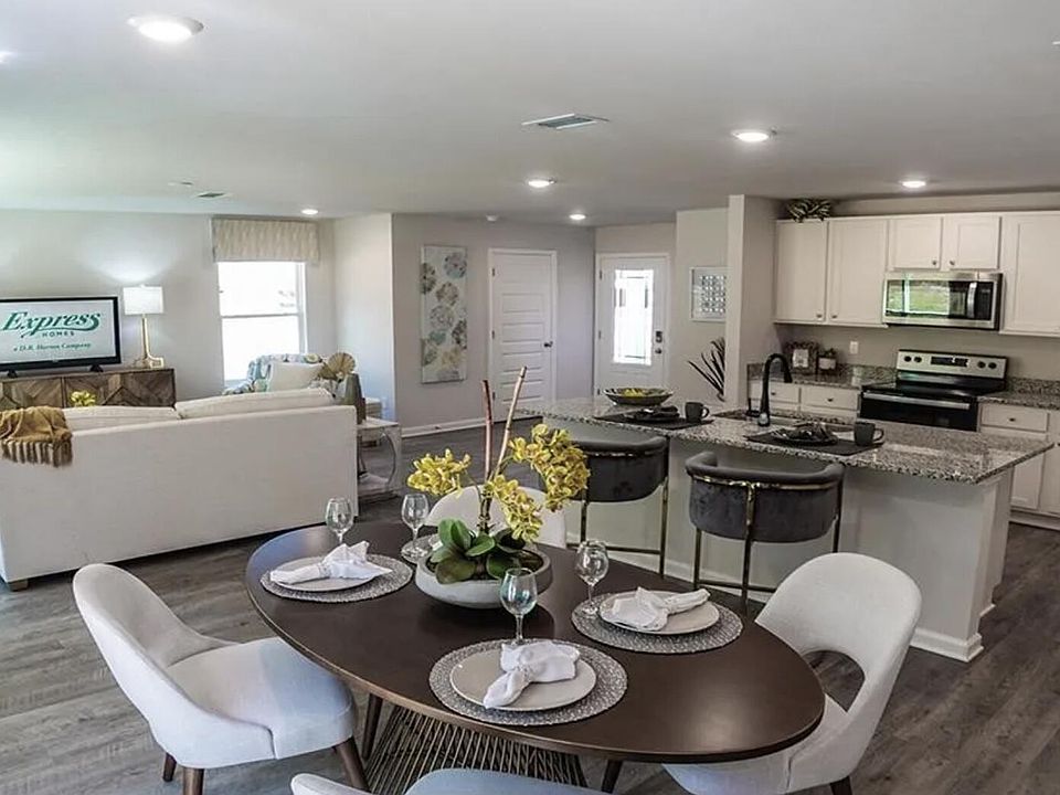2nd image of 3999 Cottage Farm Road