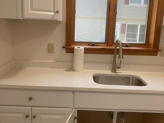 4th image of 153 Sandwich Rd