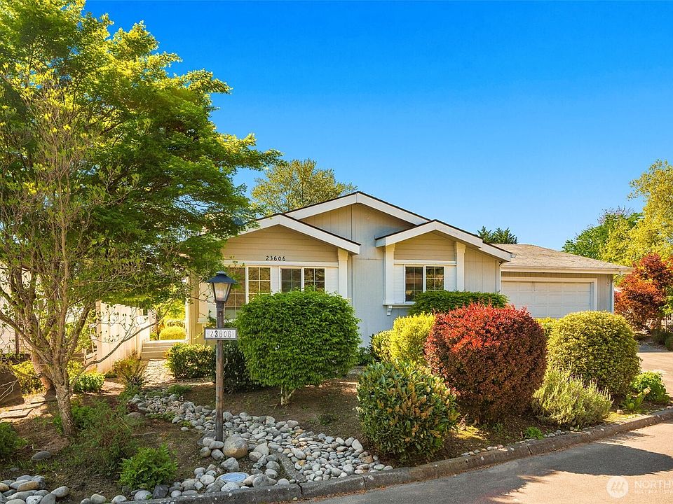 1st image of 23606 Lake Dr W