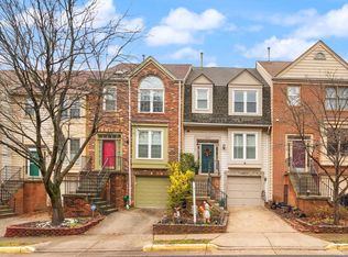 46883 Trumpet Cir, Sterling, VA 20164