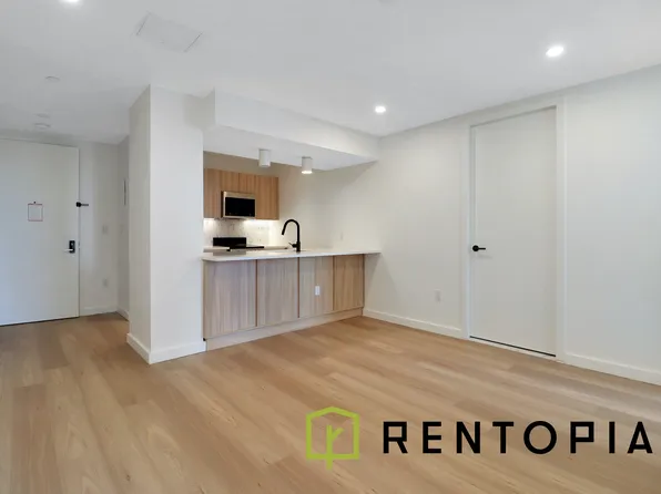 1010 Pacific Street image 7 of 15