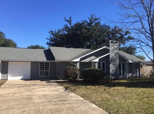 12188 Three Rivers Rd, Gulfport, MS 39503