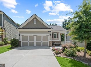 6402 Crosscreek Ln, Flowery Branch, GA